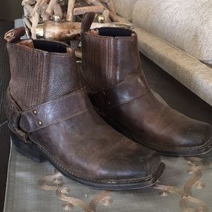 Dolce Vita Boot size 8